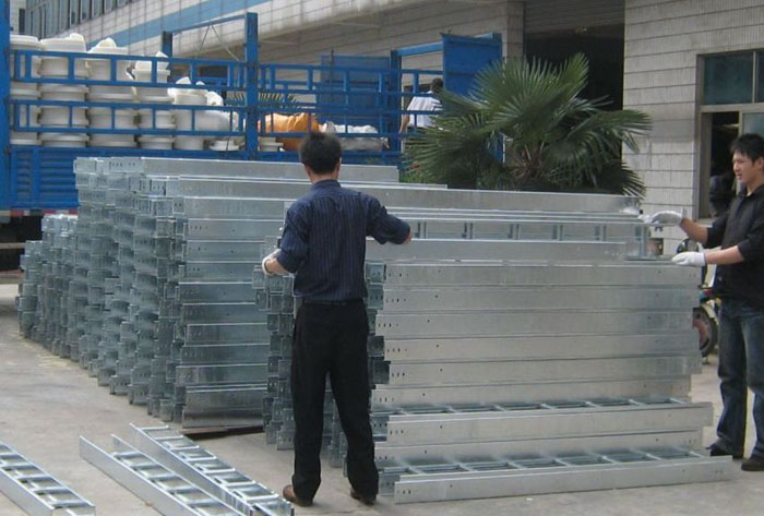 熱鍍鋅大跨距橋架